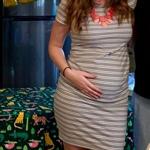 Old Navy Maternity Fitted Dress